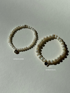 Handgemachtes Perlenarmband Muschelperlen fein Amelie und bold Bruna